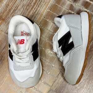 New Balance 237 Baby Toddler Slip On Retro Gray, white and Black Casual Sneakers